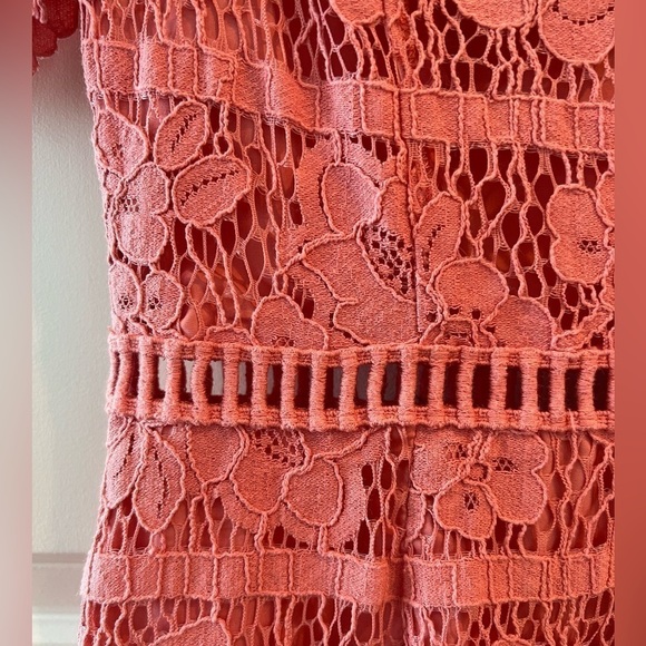 Saylor Louisa Midi Dress - Picture 6 of 16